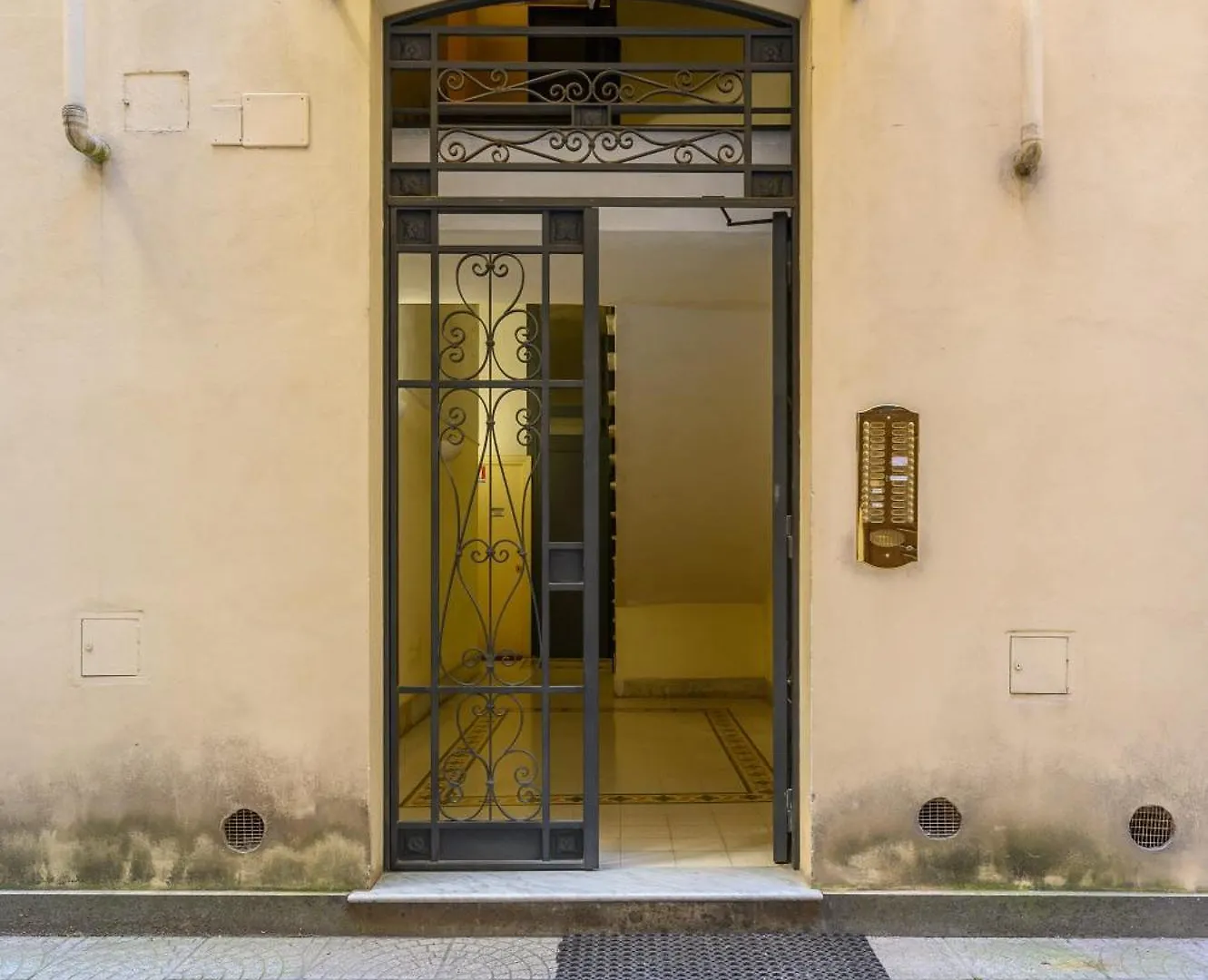 Appartamento Via Visconti Roma Apartamento